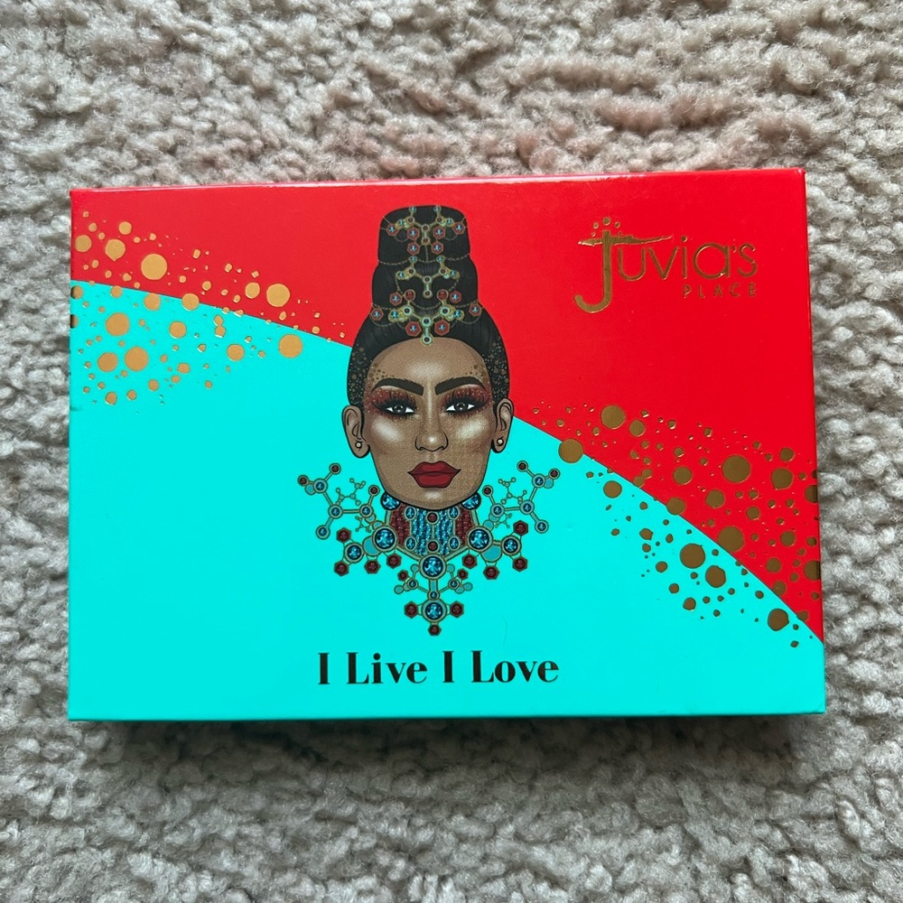 Juvias Place i Live i Love * Sold out